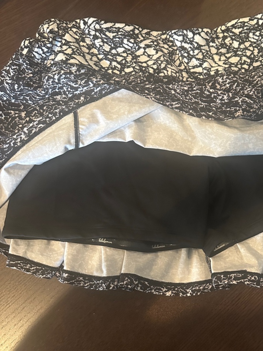 lululemon athletica Black & White Printed Athletic Skort - Picture 2 of 4